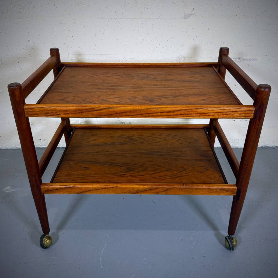 Mid century danish modern teak bar cart — photograph 3 of 5