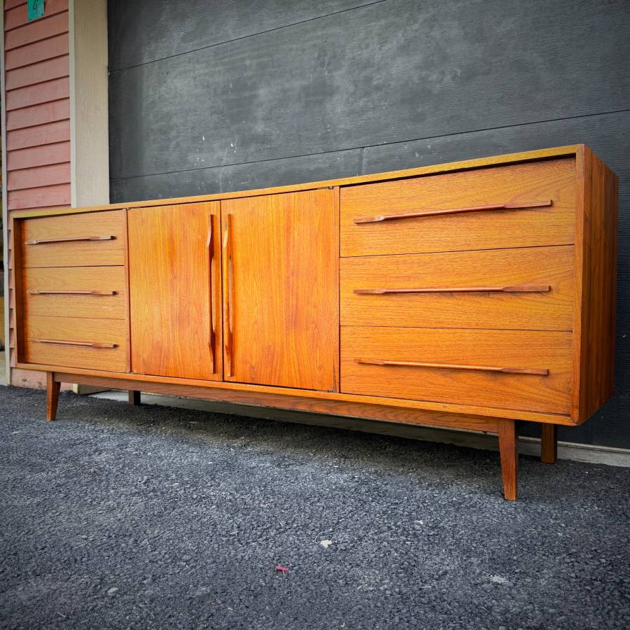 Extra long mid century modern walnut dresser credenza — photograph 2 of 7