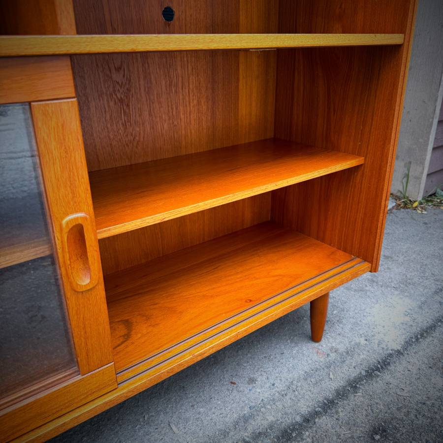 Mid century modern danish teak and glass shelving unit — photograph 6 of 7