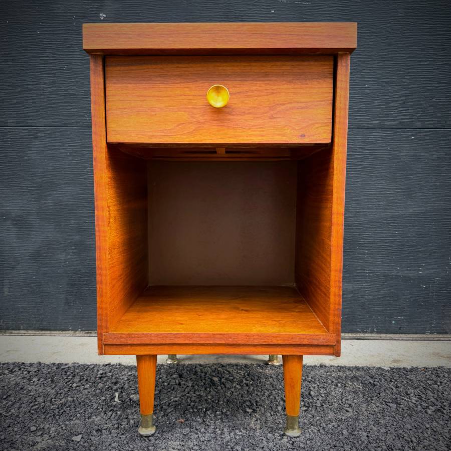 Compact mid century walnut bedside table — photograph 3 of 5