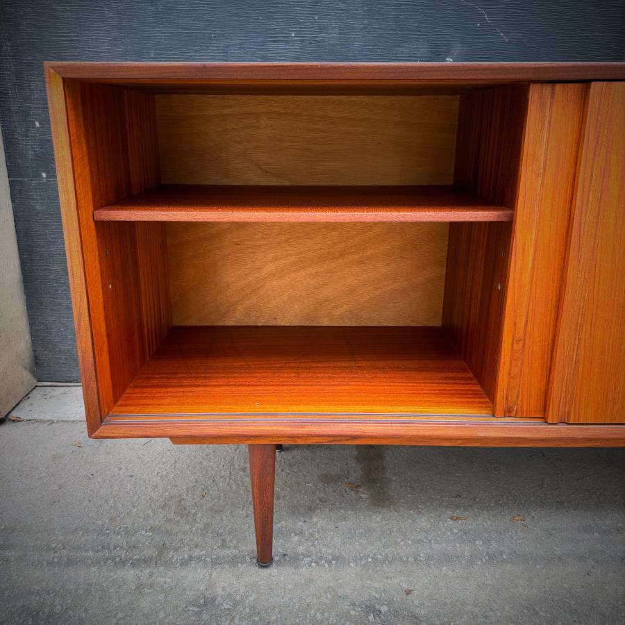 Stunning mid century modern teak credenza by RS and Associates — photograph 6 of 9