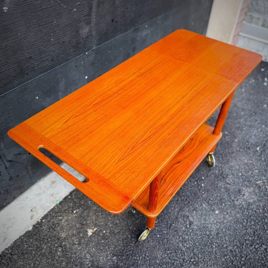 Danish modern teak expandable bar cart — photograph 5 of 7