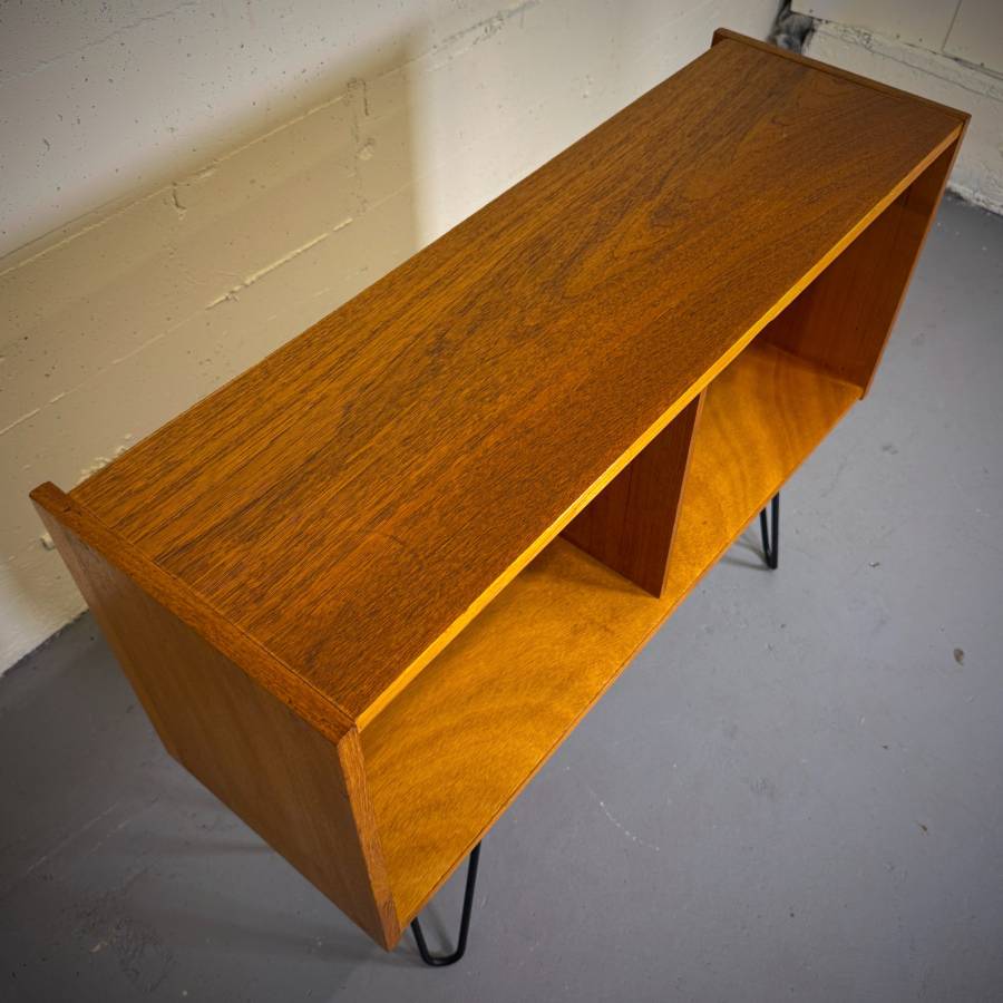 Compact mcm atomic teak LP shelf — photograph 5 of 5