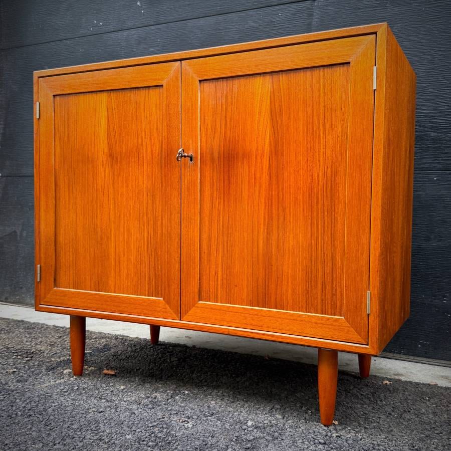 Mid century danish modern teak credenza with lock by Drylund — photograph 3 of 6