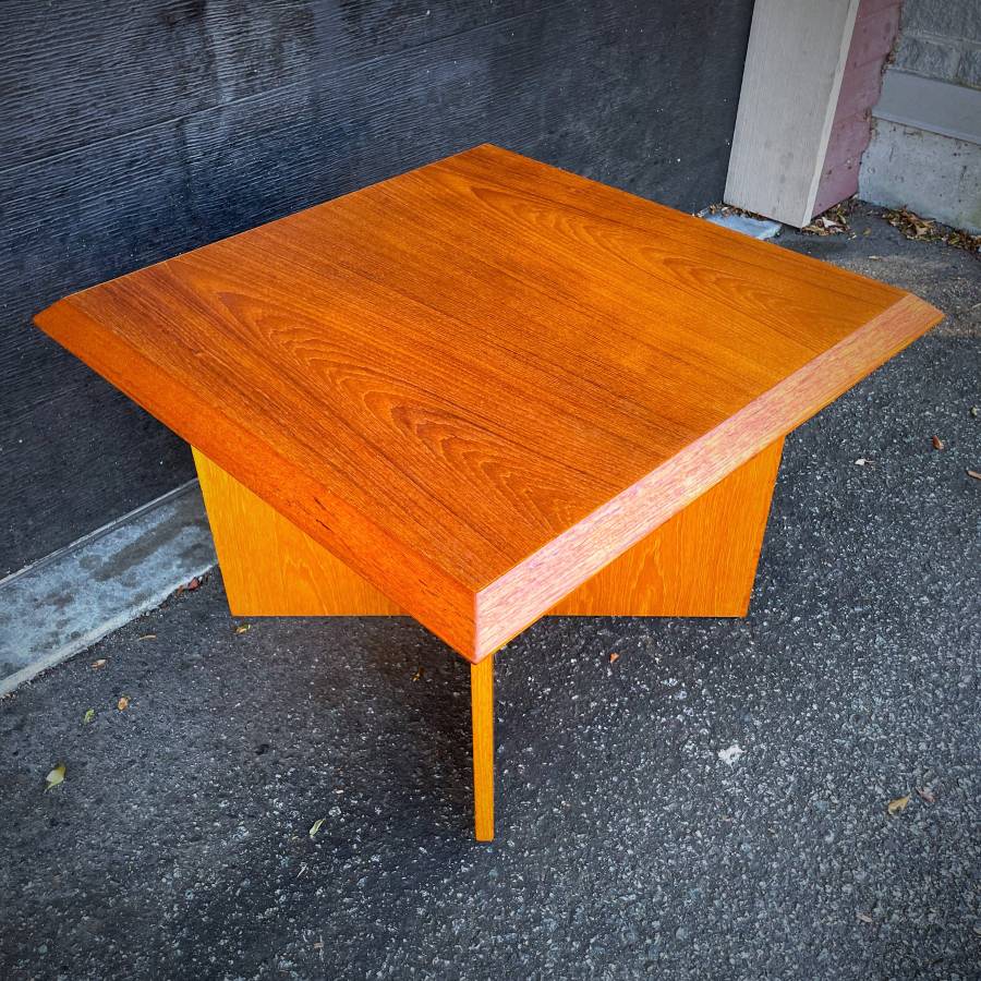 Mid century Scandinavian teak coffee table — photograph 4 of 6