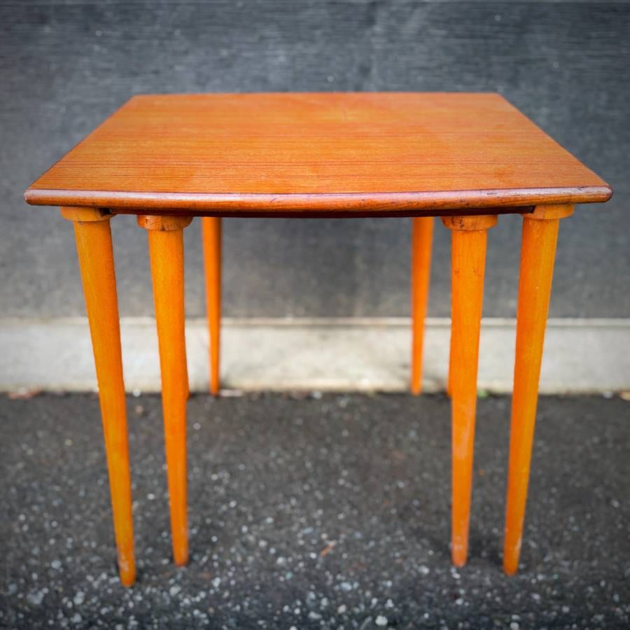 Mid century modern teak nesting tables set of 2 — photograph 4 of 4