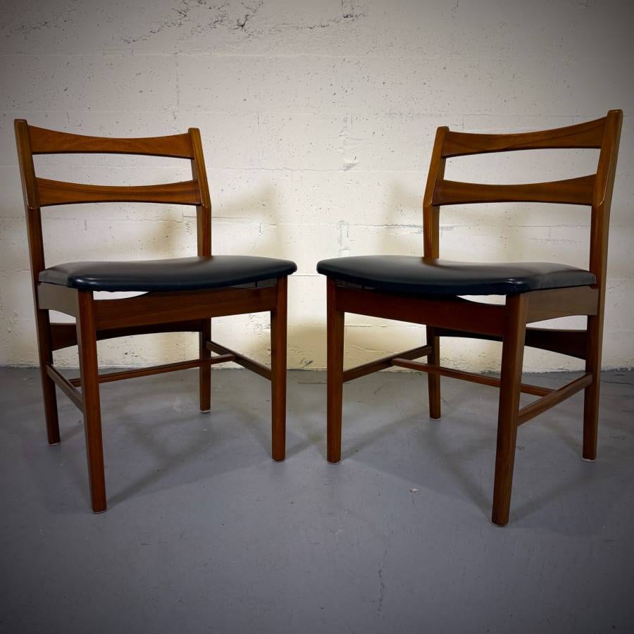 Set of 6 mid century modern teak dining chairs made in UK — photograph 5 of 7