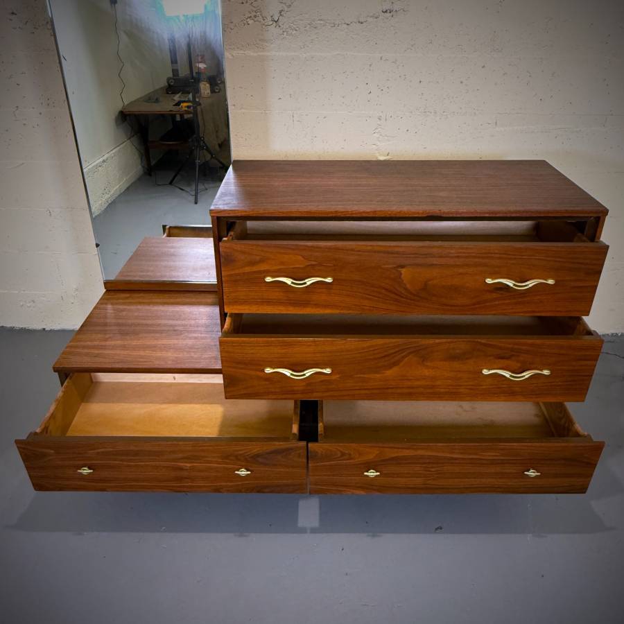 Beautiful refinished mid century modern two tier dresser with mirror — photograph 6 of 6