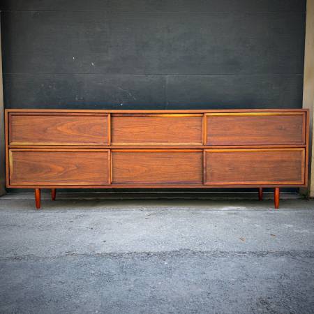 Extra long mid century modern walnut sideboard credenza