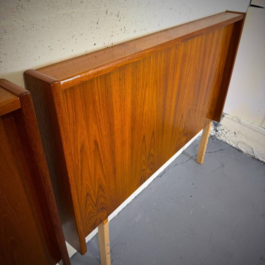 Pair of mid century modern teak twin headboards — photograph 3 of 4