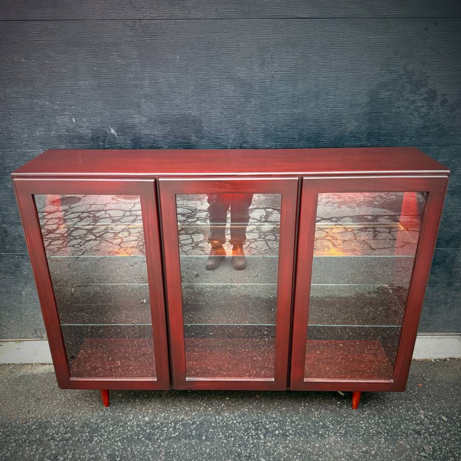 Mid century modern rosewood and glass shelving unit — photograph 4 of 6