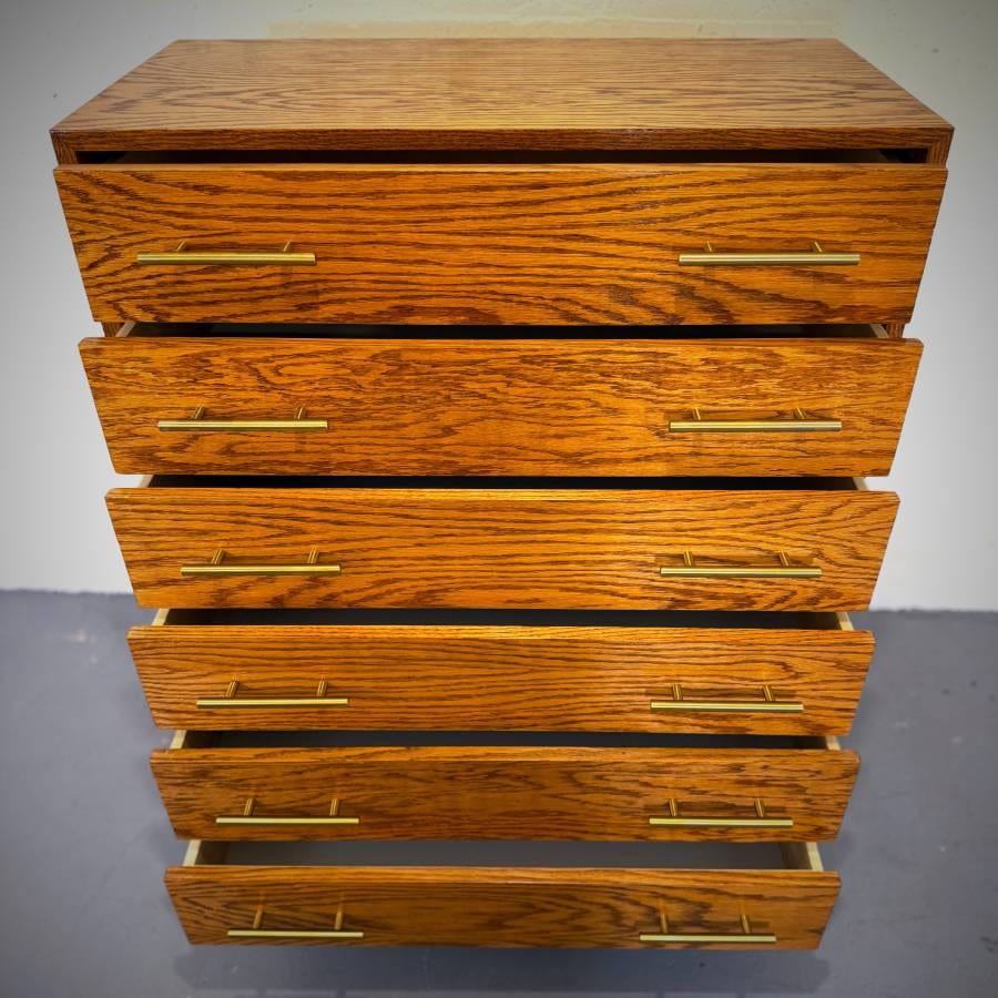 Mid century modern oak tall boy dresser — photograph 5 of 6