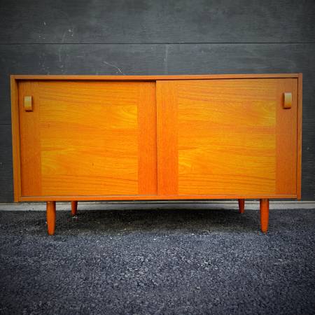 Domino Mobler danish modern teak credenza