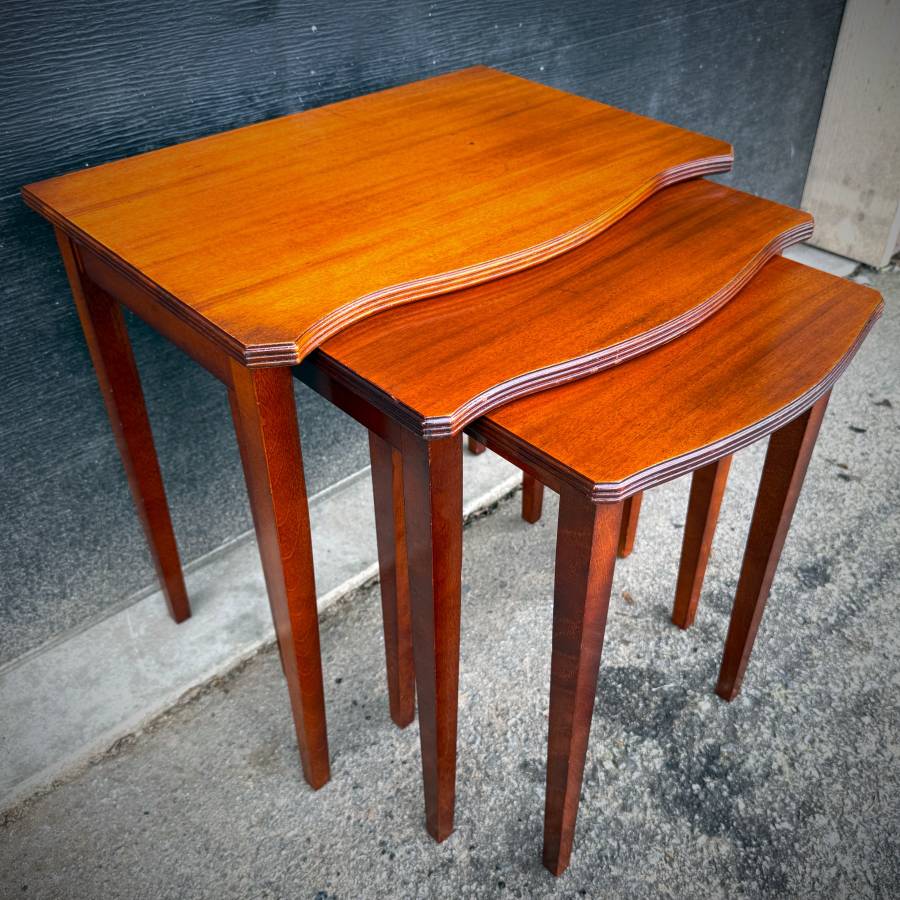 Mid century modern mahogany nesting tables — photograph 2 of 6