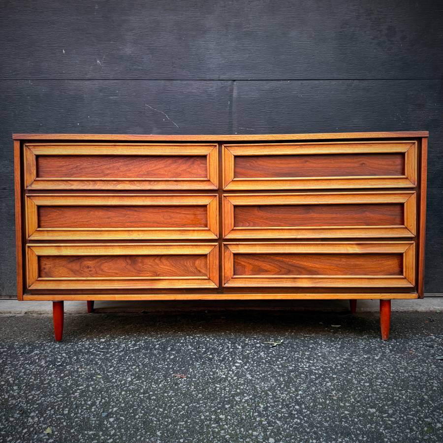 Mid century modern walnut 6 drawer dresser — photograph 2 of 6
