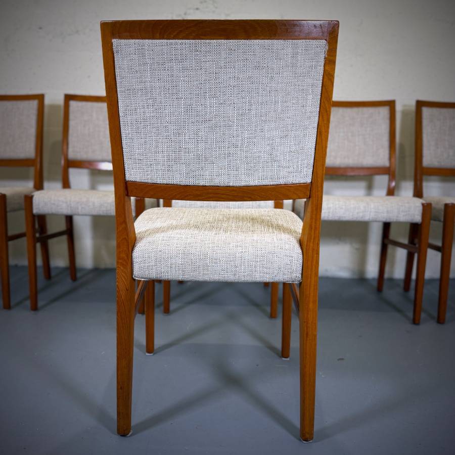 Set of 6 Scandinavian teak dining chairs by Svegards Markaryd — photograph 7 of 9