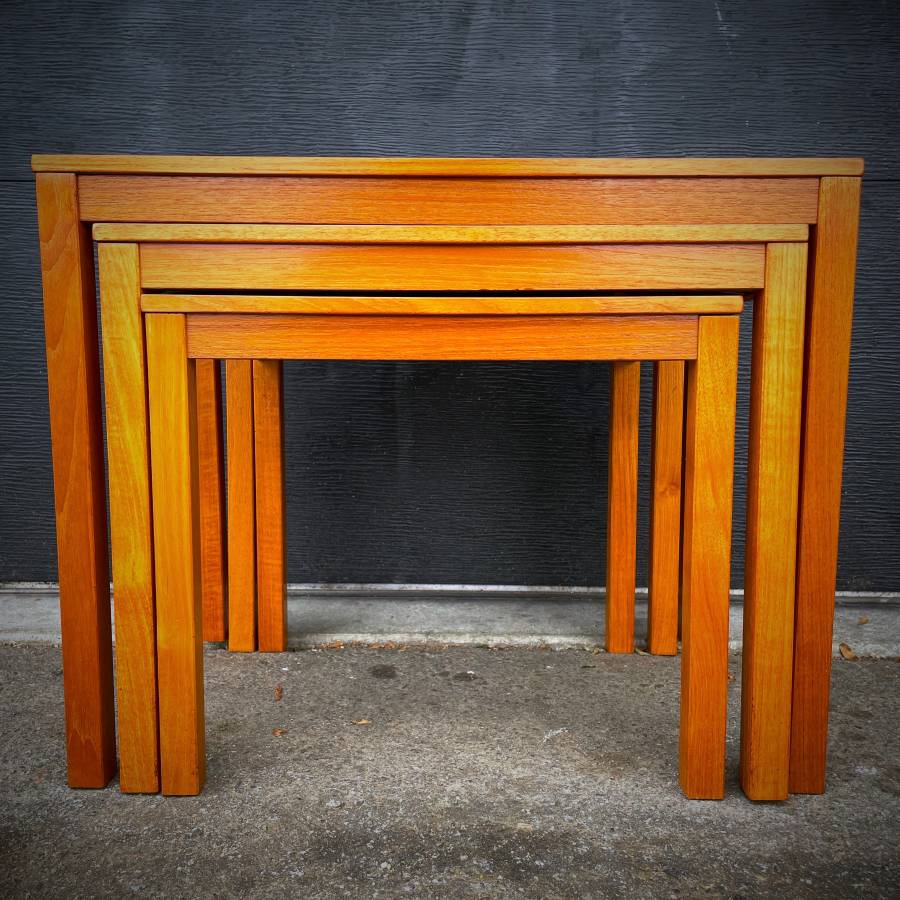 Set of 3 danish modern teak nesting tables — photograph 5 of 5
