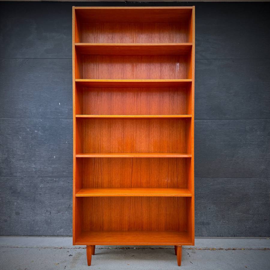 Stunning high quality danish modern teak shelf — photograph 2 of 6