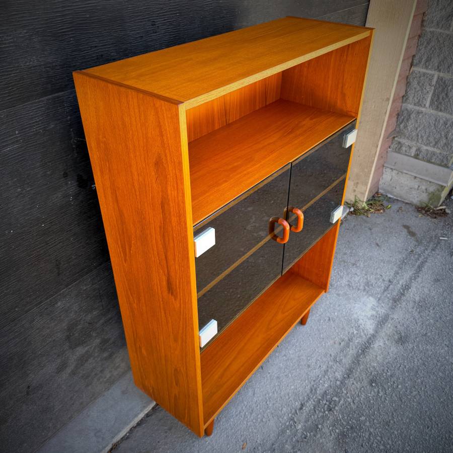 Mid century modern teak and glass compact shelf — photograph 5 of 6