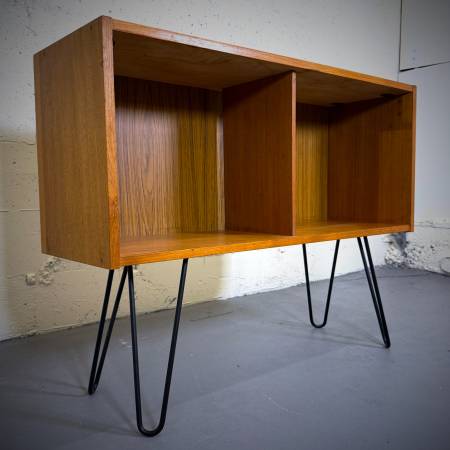 Compact mcm atomic teak LP shelf