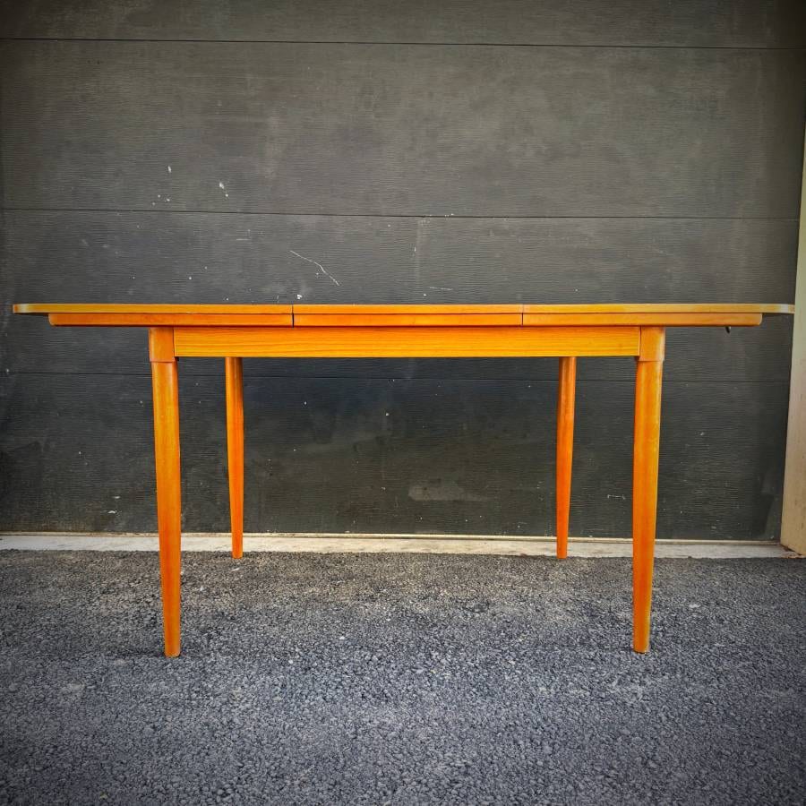 Mid century modern teak style dining table — photograph 7 of 8