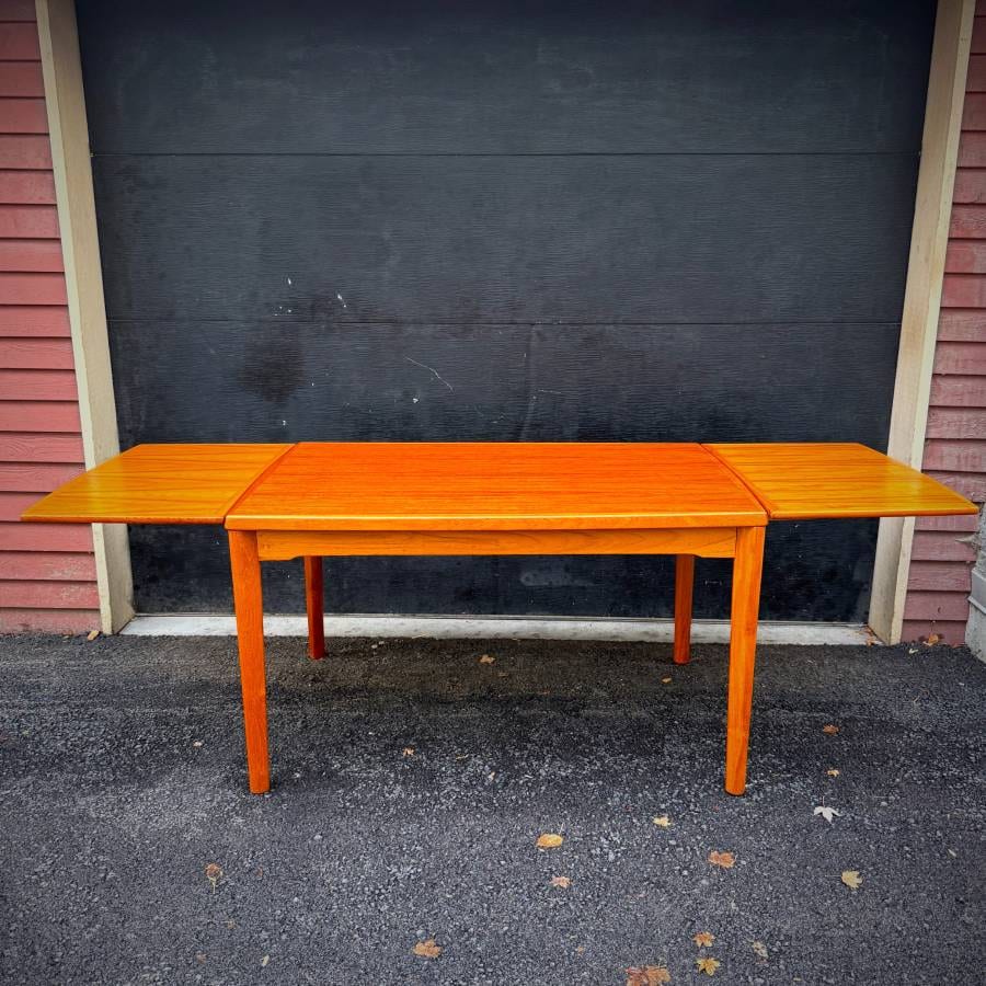 Stunning danish modern teak surfboard dining table — photograph 5 of 7