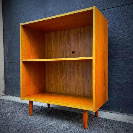 Mid century modern LP shelf