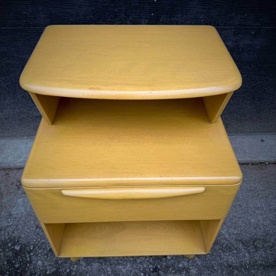 Heywood Wakefield Mid century modern Encore Nightstand — photograph 4 of 7