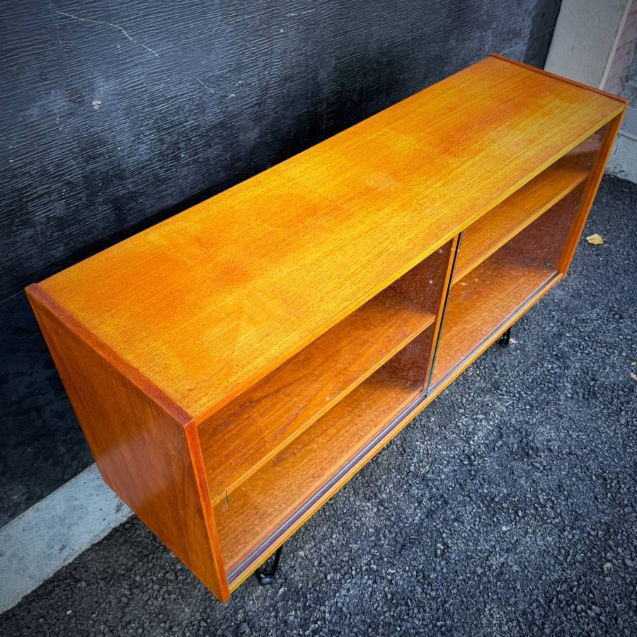 Slim profile danish modern teak and glass atomic credenza — photograph 5 of 6