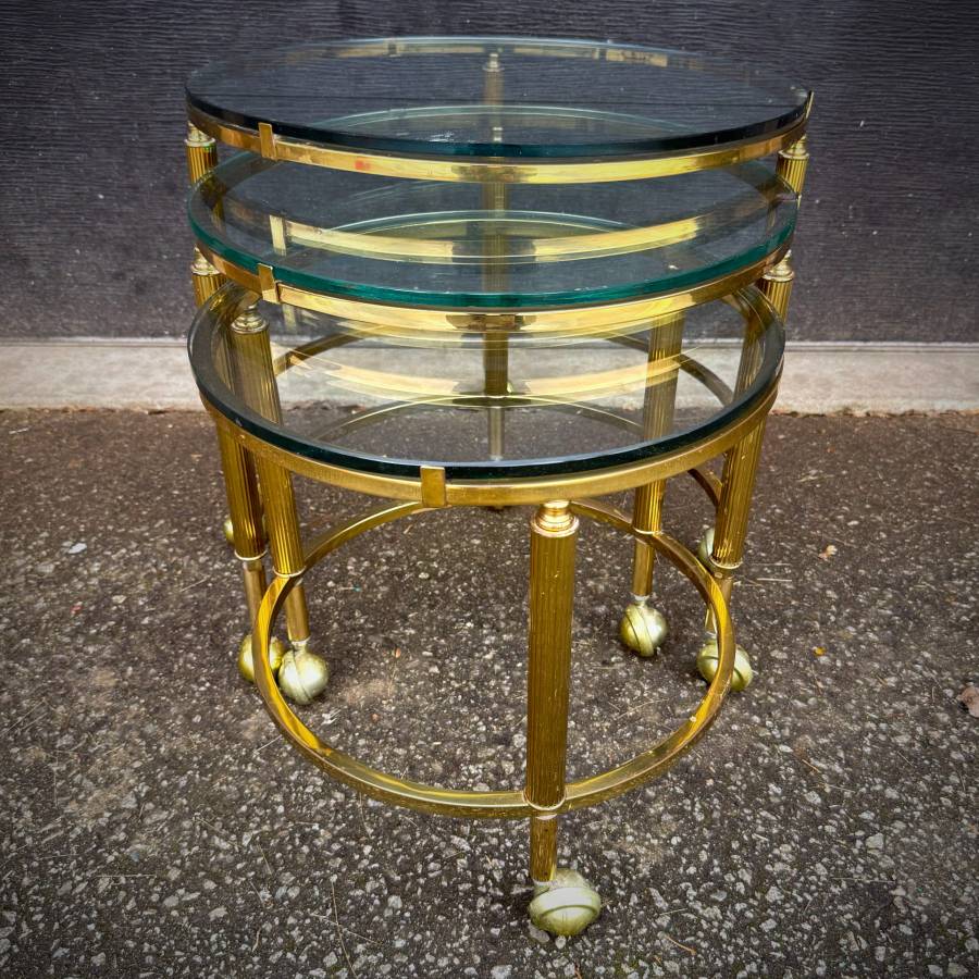 Set of 3 hollywood regency mcm brass and glass nesting tables — photograph 2 of 8