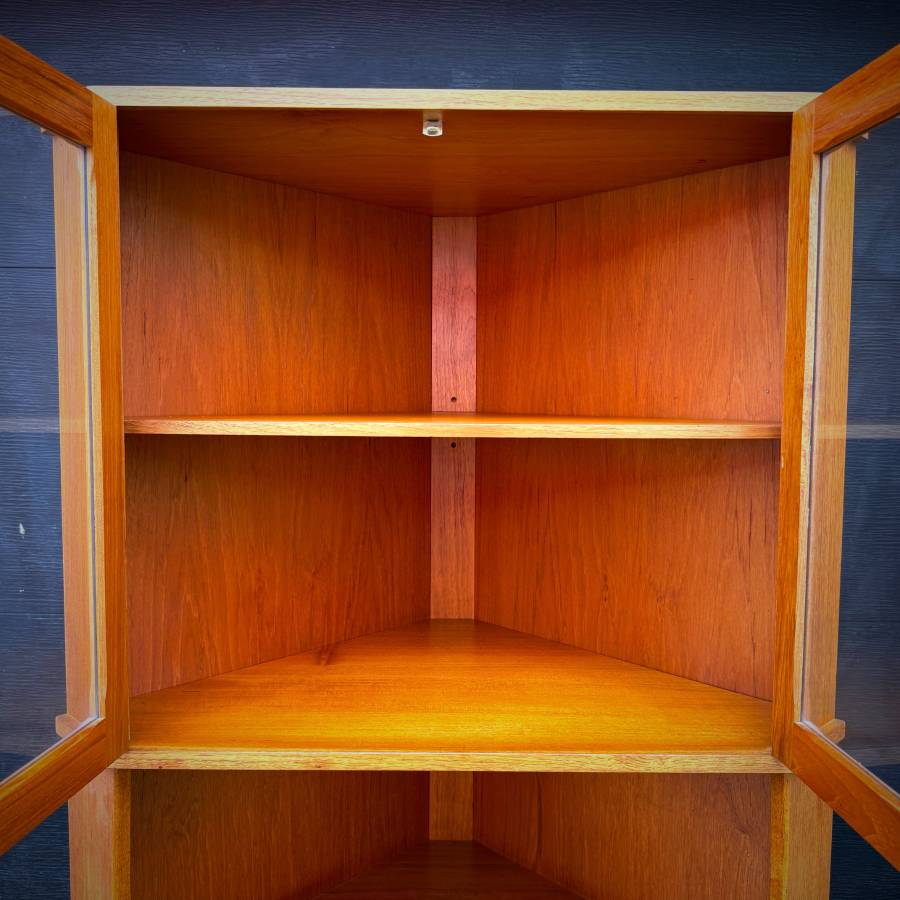 Beautiful mid century modern teak corner bar cabinet — photograph 6 of 7