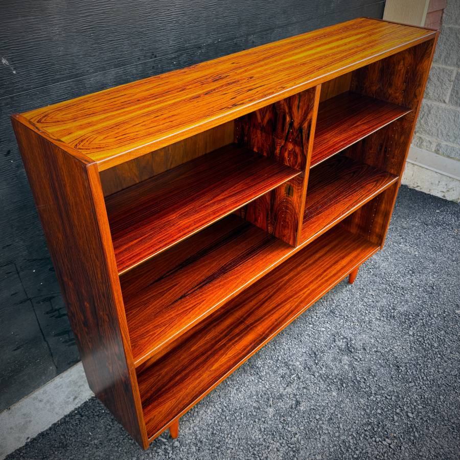 Poul Hundevad danish modern rosewood shelving unit — photograph 5 of 6