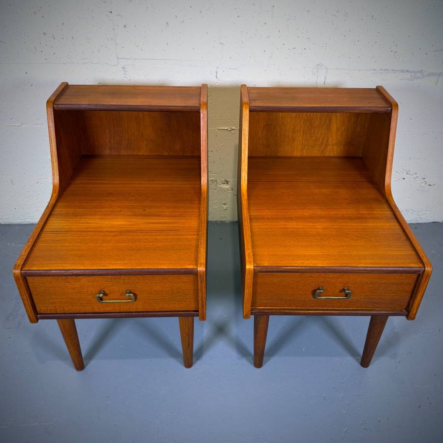 Gorgeous pair of mid century modern teak side tables — photograph 4 of 6